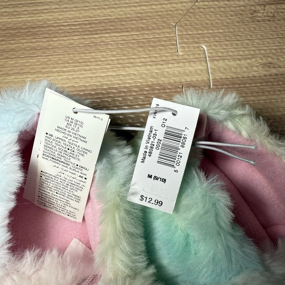 Girl Faux-Fur Critter Slippers for Toddler-Unicorn Size Medium NW (9/10)